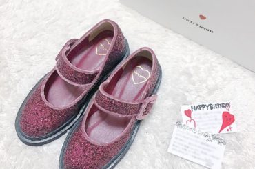 *
グリッターかわいいすき
#merryjenny #shoes...
