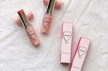 やっと買えた使うの楽しみ
#whomee 
#マルチグロウスティック 
#cosme...