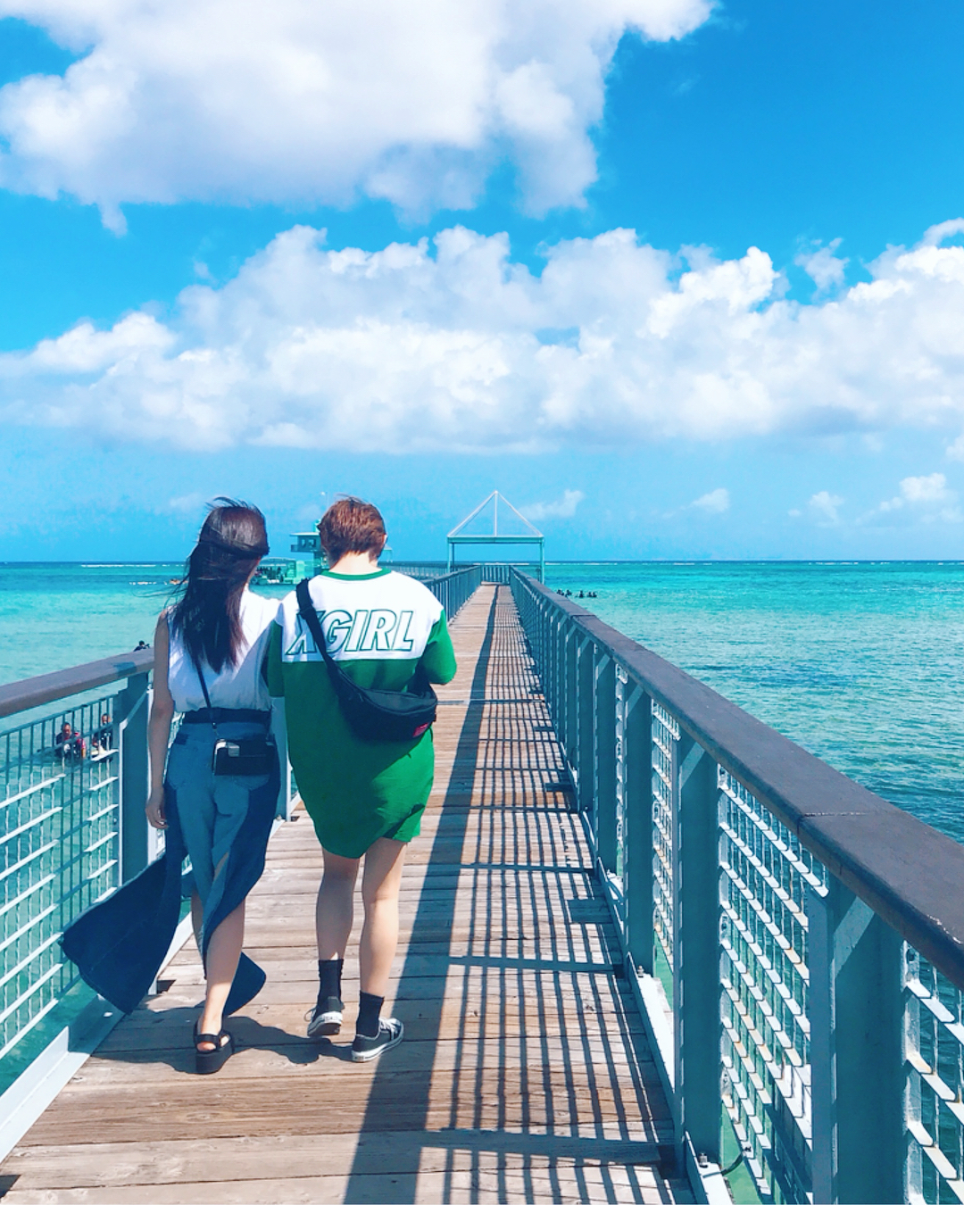 岡田奈々 Instaguam Fisheyemarinepark さやゆーり Moe Zine