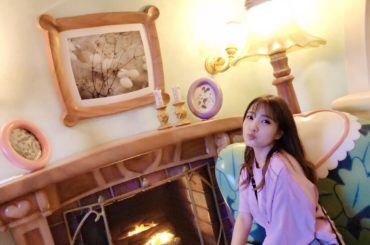 今日は夢の国へ
Photo by @kojimanatsuki_offical 
ミニーちゃんの家で撮った
夕方から行って、暑かったけど風が涼しくて丁度良い天気...