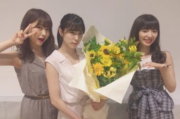 この3人では最後。
なっつん2年半お疲れ様。唯一のおバカ仲間いなくなるの寂し。笑
なっつんの分までがんばるね！
お疲れ様！

#ダイヤモンドZAI
#ヒマワリが...