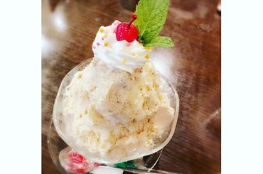 .
今年もかき氷の季節が
やってきました〜
.
宮崎県［輪'z］という喫茶店
プリンセスピーチというネーミングも可愛すぎる♡
.
#かき氷...