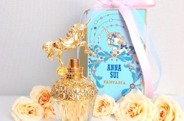 .
.
一目惚れして、初めて香水を自分で買いました

この可愛さ…凄い！！！ #ANNASUI #FANTASIA #香水 #ユニコーン...