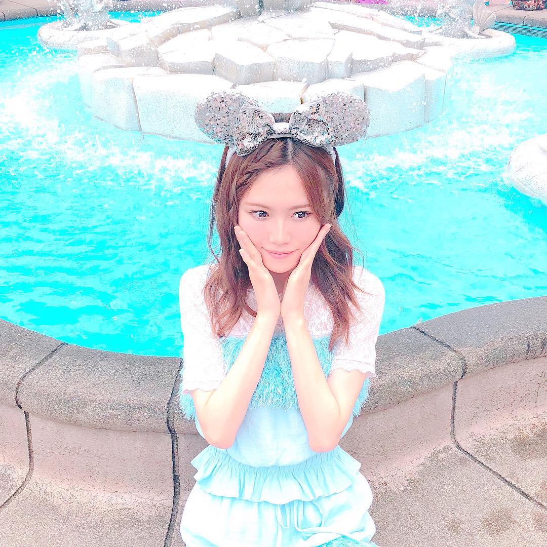 込山榛香 前髪の編み込みっぽいのが出来る様になったよ 1歩成長 ディズニーランド Komiディズニー ヘアアレンジ 前髪 編み込み Moe Zine 込山榛香 前髪の編み込みっぽいのが出来る様になったよ 1歩成長 ディズニーランド Komiディズニー ヘアアレンジ 前髪 編み込み Moe Zine