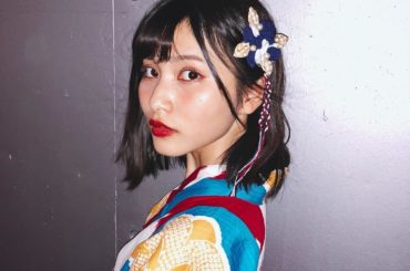 派手。
*
*
浴衣に合わせてメイクも。
上まぶた端に赤、
下まぶた端に紫。
口紅はプラム。
遊ぶの楽しかったなぁ。。
*
*
#浴衣 #浴衣メイク  #メイク...