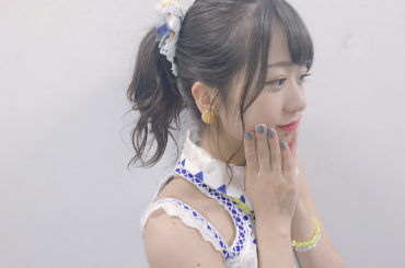 _
全国握手会で仙台にお邪魔してきました
.
ライブでポニーテールとシュシュとEverydayカチューシャを披露させていただいたので、ポニーテールしちゃいました...