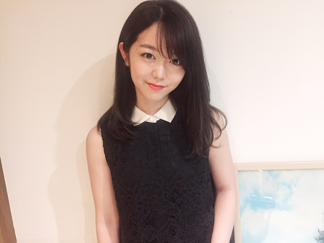 峯岸みなみ カラーしました モカベージュ このワンピースたしか4000円とかだった気がするけど ちょっとちゃんとしなきゃいけない時に便利で数年前からいっぱい着てます Moe Zine 峯岸みなみ カラーしました モカベージュ このワンピースたしか4000円とかだった気がするけど ちょっとちゃんとしなきゃいけない時に便利で数年前からいっぱい着てます Moe Zine
