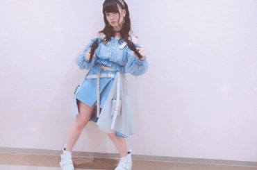#武藤シスターズ 衣装の銃持ちバージョン！二刀流です☆
本当に素敵すぎる。。。
音が鳴るんだよ〜 #じゃんけん大会
#武藤姉妹...