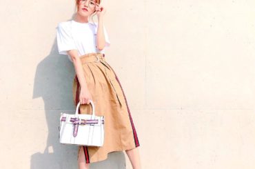 前の私服
.
.
T-shirt→ #chuu 
skirt→ #olivedesolive 
bag→ #samanthavega 
sandal→ #bir...