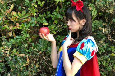 ✧‧˚❁.*･ﾟ
このリンゴ食べたらどうなるのかな…？
.
白雪姫になりましたっ︎
.
#白雪姫 #ハロウィン #ハロウィンコスプレ 
#幕張メッセ #握手会...