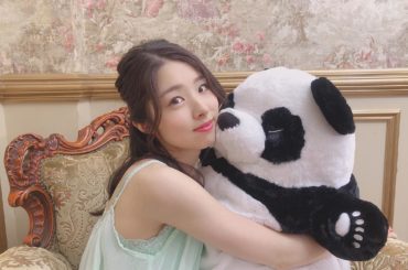 .
「私服サプライズ」が発売になりました！
でもよーく見ると私服じゃないページもあります笑
総選挙から少し経ちましたが
改めてインタビューも読んでください〜
...