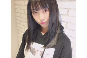 撮影のために髪の毛暗くしました〜
これ黒に見えるけど青なの！凄い！
@naokinb2 さん 今年もありがとうございました^ ^ 
#美容院 #urealm...