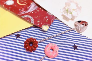 #あずき大好き

写真だと分かりづらいですけど
スプーンのところに「ずっと あずき (・8・) 」と書いてある
感動
これは抹茶とあずきの #合言葉 ですよね...