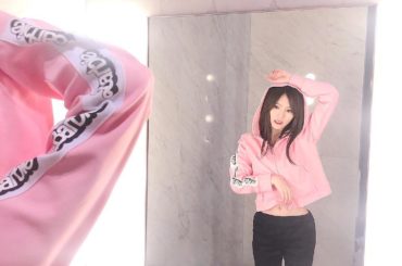 毎日Lesson︎﻿
﻿
﻿
お気に入りの #samanthavega のピンクジャージ着て頑張ってます﻿
﻿
﻿
#AKB48 #チームK #ジャージ #おへ...