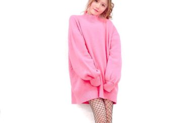 ピンクのニットワンピ﻿
﻿
お気に入りで良く着てます﻿
﻿
﻿
#jouetie #ニットワンピ #こみ服
#合成じゃないよ #真っ白な壁...