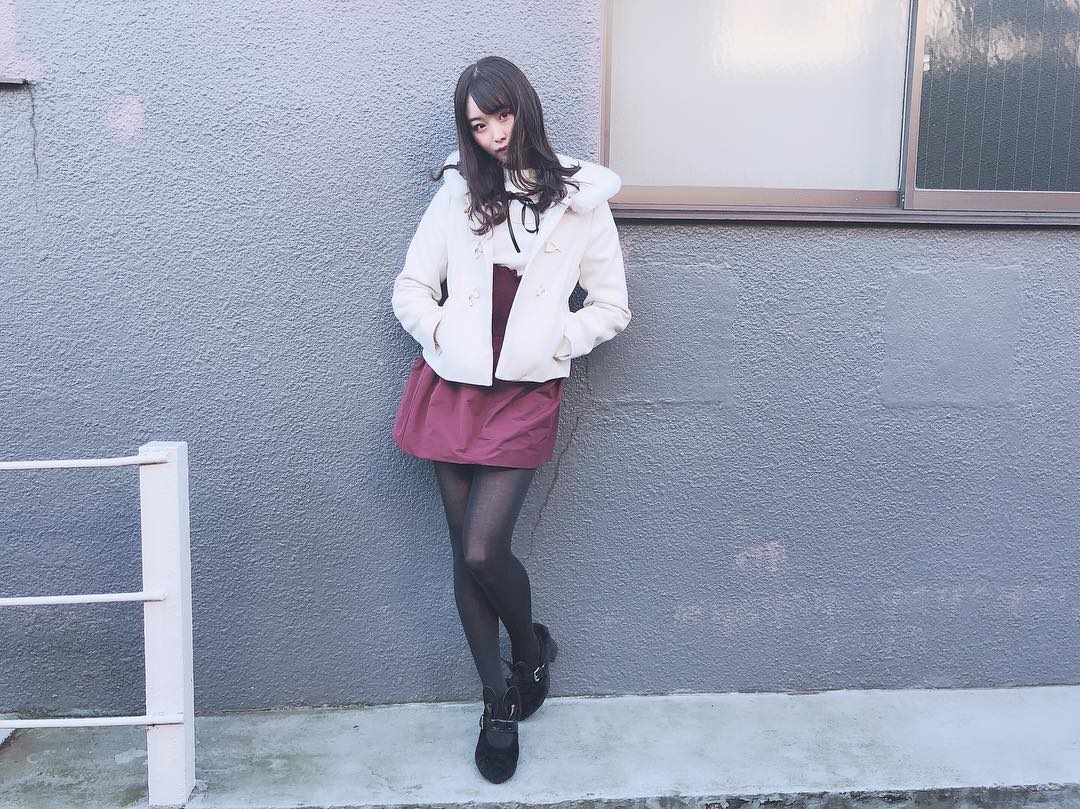 達家真姫宝 今日は自分で考えたコーデだよ コート Tittyandco セーター Ankrouge スカート Lilllilly 靴 Candystripper Moe Zine