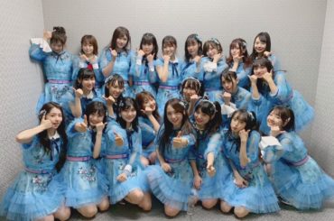 *
*
あゆにとって初めて
チームでやらせていただく
コンサートでした！！
本当に楽しかったし……
完全燃焼しました……
*
初めは、かっこいいので始まり…
...