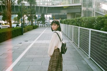 おさんぽ。
*
*
フィルムカメラを新調したら
まだまだ使い方に慣れなくて
フィルムが曲がって感光気味。。
もっと仲良くなりたいなぁ
*
*
#フィルムカメラに...