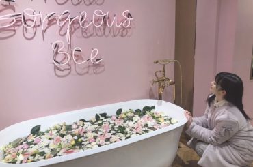 *.﻿
﻿
ネ申テレビの企画で﻿
GETした柏木さんのコートと共に﻿
撮った写真がまだまだ沢山あるので﻿
載せていきます﻿
﻿
お花のお風呂可愛すぎる~~~﻿
...