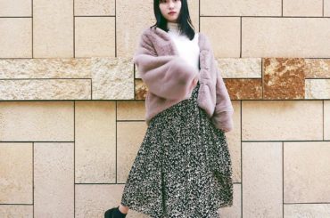 先日の私服〜
アウターもスカートもどちらもプチプラ
どちらもすっごくお気に入りなんだ！
着まわしも沢山出来そうだから、これからも楽しみだ
詳細はタグ付けしてます...