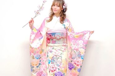 振袖着ました﻿
﻿
﻿
せっかくの3月3日！﻿
せっかくの雛祭り！﻿
﻿
なので @asakusa_sawadaya で可愛くしてもらいましたよ﻿
﻿
﻿
﻿
...