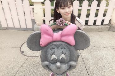 *.﻿
﻿
昨日はディズニーランドへ⸜︎⸝‍﻿
﻿
﻿
ミニーちゃんのおうちの前のポストと﻿
一緒に写真撮ったよ~~~！！！﻿
﻿
ミニーちゃんみ...
