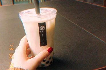 .
.
銀座｢千十一｣
2019年にオープンしたばっかりの所へ！
最近タピ活投稿減ってましたね、、
相変わらず週6ぐらいで飲んでます⸜(๑⃙⃘'ᗜ'๑⃙⃘)⸝ ...