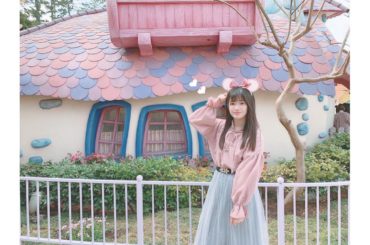 .

.
トップスもスカートも
@sundayandmonday_official さんの
.
#AKB48 #武藤小麟 #ピンク #pink #disney ...