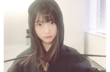 パーカー系女子好きですか？
・
・
・
#パーカー系女子 #パーカー
#黒 #千葉恵里
#anderssonbell...