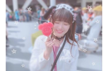 .
ミニーちゃんのアイスクリーム
わーいっ
.
 #夢の国 #ディズニーランド #AKB48 #武藤小麟 #disney #tokyodisneyland #t...