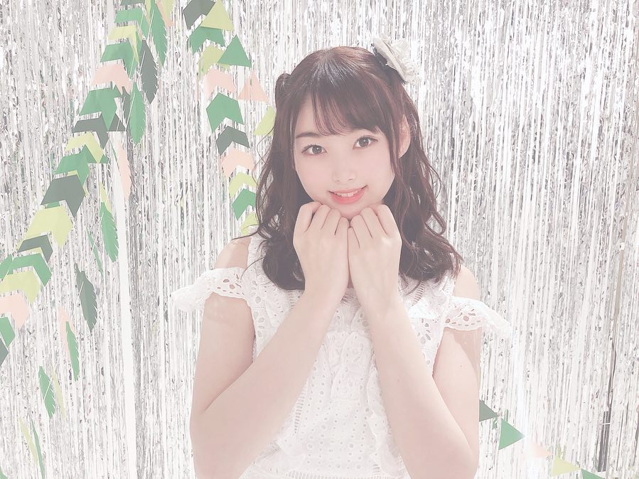 達家真姫宝 最近 ねじりハーフツインの髪型に ハマっています 普通のハーフツインは 中々しないけどこの髪型ならいつでも出来る 笑 Akb生写真 生写真getしてね Moe Zine 達家真姫宝 最近 ねじりハーフツインの髪型に ハマっています 普通のハーフツインは 中々しないけどこの髪型ならいつでも出来る 笑 Akb生写真 生写真getしてね Moe Zine