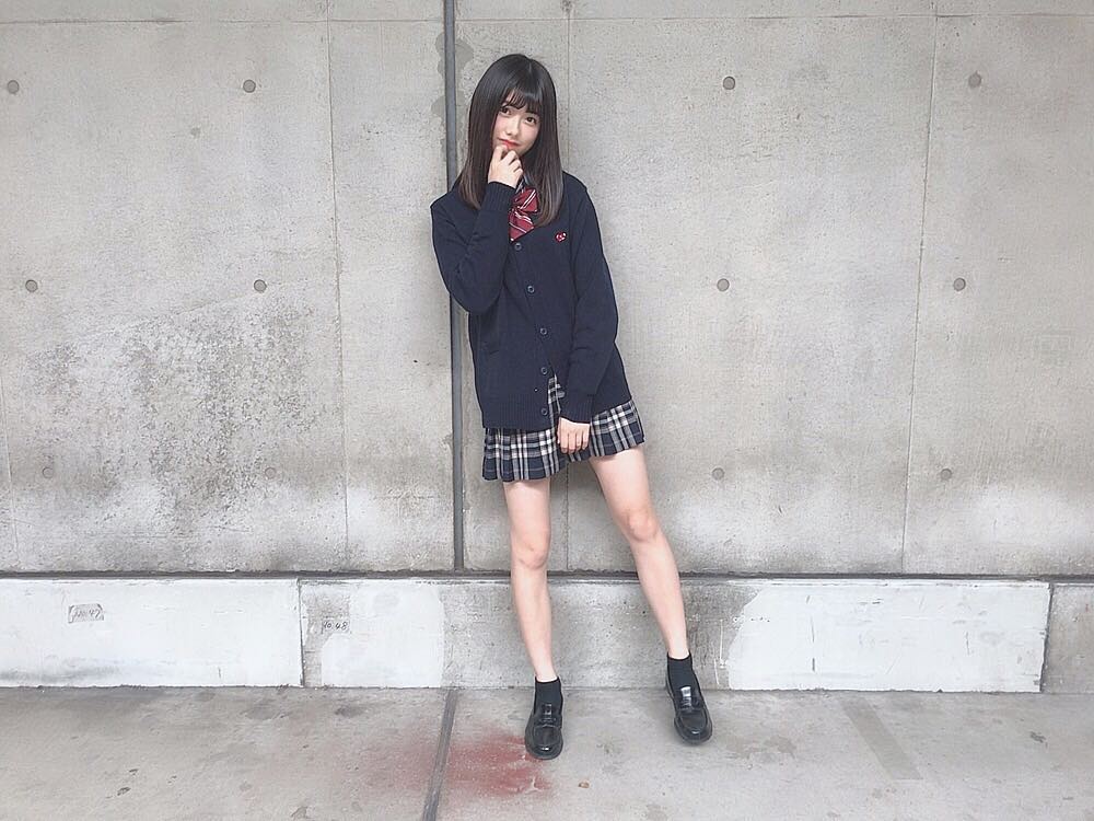 千葉恵里 制服着ました どうですか Jkです リボン スカート 今日持ってきたバッグは Eastboyさん 可愛くてめっちゃ大好きな Moe Zine