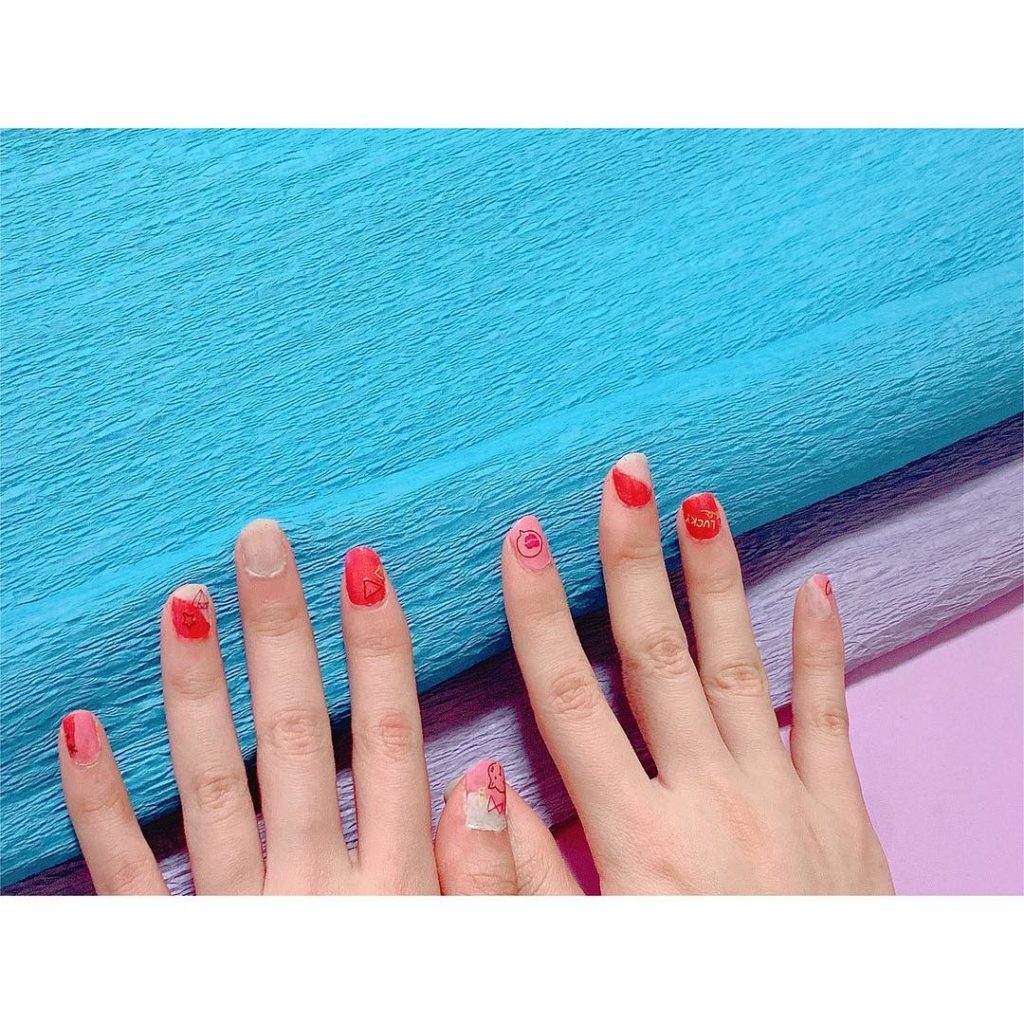 ネイルアート Moe Zine