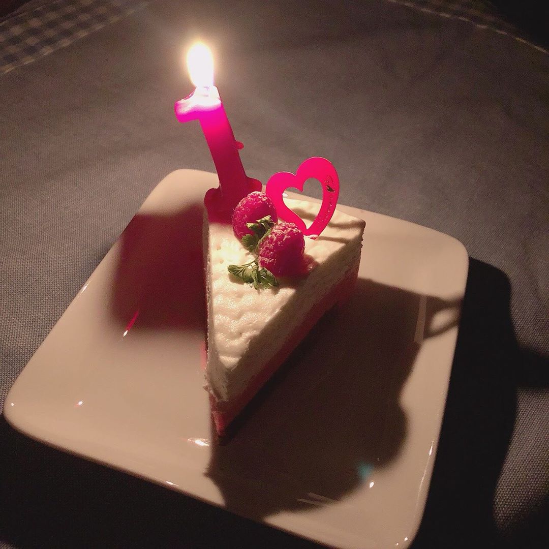 鈴木くるみ 母の日なのでケーキ食べたよ ロウソクが1なのは令和1年って意味笑笑 母の日 いつもありがとう だいすき ケーキ ラズベリー いちご おいし Moe Zine 鈴木くるみ 母の日なのでケーキ食べたよ ロウソクが1なのは令和1年って意味笑笑 母の日 いつもありがとう だいすき ケーキ ラズベリー いちご おいし Moe Zine