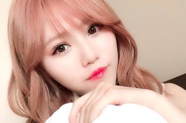 イメチェンしたいな〜﻿
﻿
﻿
﻿
最近はピンク・パープル・金髪（色落ちで）だから﻿
落ち着いた色がしたい！﻿
﻿
だけどまたハデな色もしたい！﻿
﻿
﻿
﻿
...