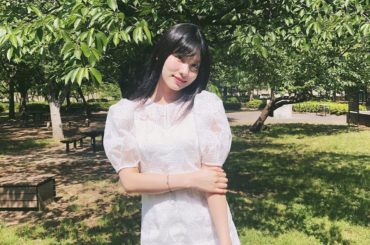 コメントで評判良かったこのお洋服は
@lilyboutique_official さんのです
形、柄、布の感じ全てがお気に入り︎
#めぐコーデ ##lilybo...