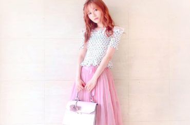 今日の洋服は、﻿
﻿
tops→﻿ #manontokyo 
skirt→﻿ #earthmusicandecology 
bag→﻿ #samanthatha...