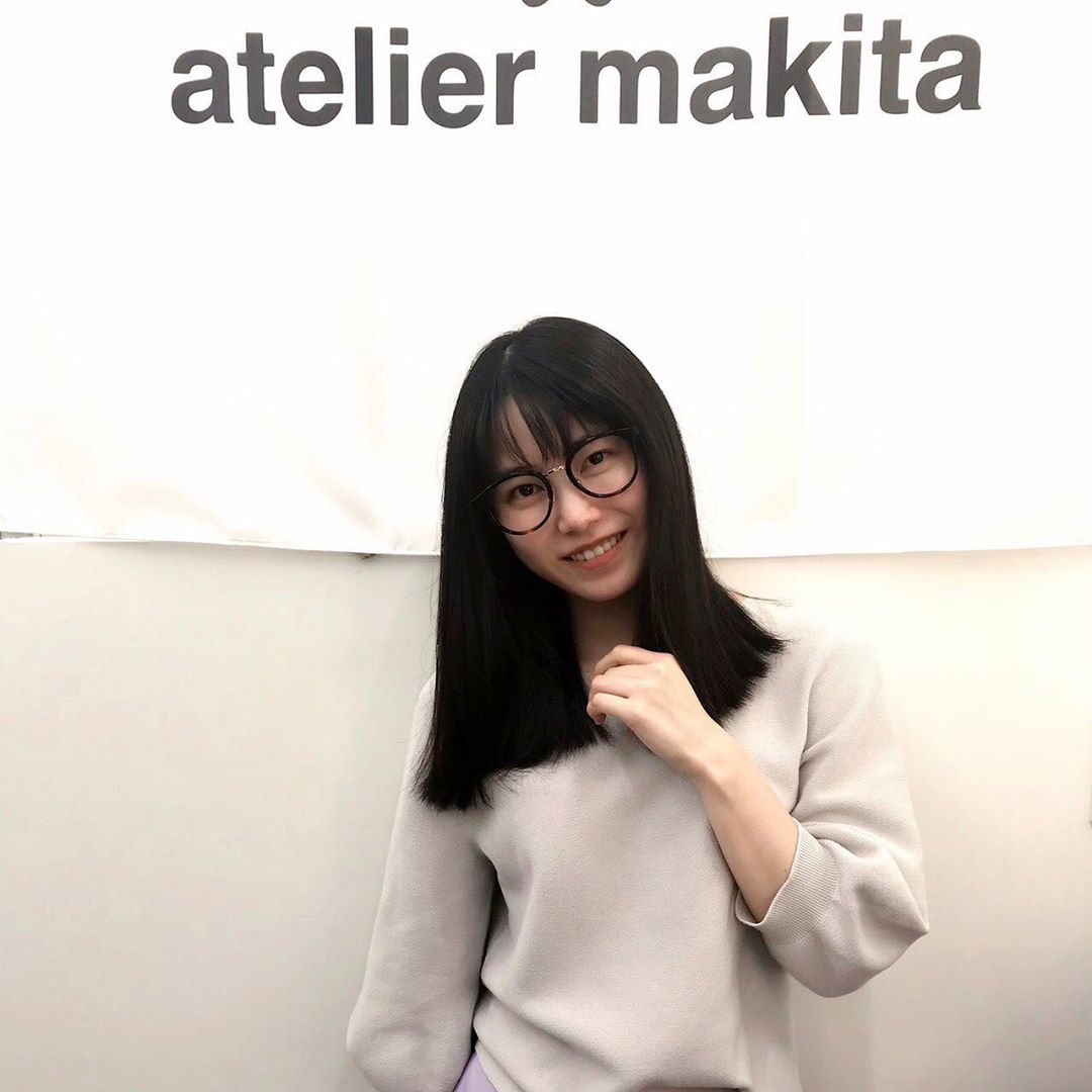 横山由依 この一ヶ月で伸びすぎていた前髪を切ってもらってきました マキタさんのところに行くと髪の毛が復活します アトリエマキタ Ateliermakita Moe Zine 横山由依 この一ヶ月で伸びすぎていた前髪を切ってもらってきました マキタさんのところに行くと髪の毛が復活します アトリエマキタ Ateliermakita Moe Zine