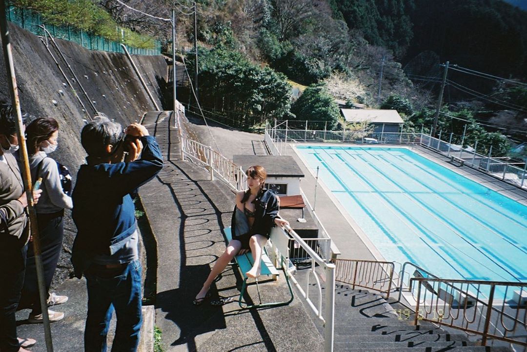 日比美思: こんばんは もうすぐフィルムが撮り終わるので、現像が 