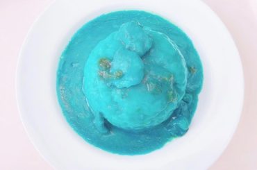 ❁︎
.
#ネモフィラカレー インスタ映えだ〜って思って頼んだけど映てるかな？
.
味は本当に美味しいカレーだったよ♡
.
期間限定メニューなのかな？みんなも行...