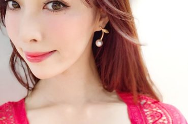 8月出演舞台『ママの恋人』﻿
お稽古がスタートしました﻿
﻿
ものすごくエネルギーに溢れたキャラクター﻿
なので、体力勝負になりそう﻿
﻿
素敵なスタッフさんと...