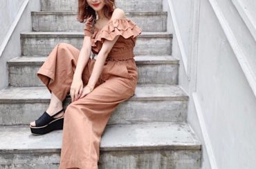 全身バージョン︎
夏になるとセットアップが
着たくなるんですよね︎ (着てるのはサンプルなので
トップスの丈が少し短いです。) 製品はもう少し丈が伸びるので
ご...