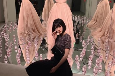 MISS DIOR
LOVE N'ROSES EXHIBITION OPENING

ミスディオールのいい香りと、オートクチュールのドレスや昔のCMなど。とても...