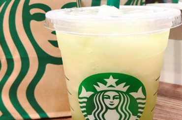 昨日撮影の時に飲んだ煎茶グリーンアップル
不思議な味がしたなぁ

#Starbucks #greentea #greenapple #煎茶 #グリーンアップル ...
