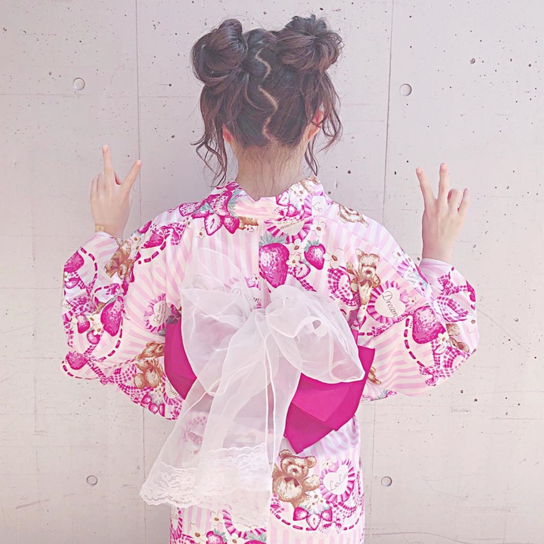 山根涼羽 夏 だいすき みんなは 夏 浴衣 浴衣ヘアアレンジ 今年 これ着ない 理由は 恥ずかしいから Moe Zine