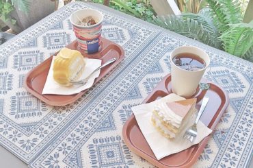 ・
・
兵庫県に帰省したついでに行ってきました︎
ケーキおいしかった︎
・
#ケーキ #カフェ #カフェ巡り #兵庫カフェ 
#写真は #涼しく #見えるけど
...