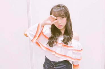 *
初めてオレンジの服買ってみたの、
オフショルとフリルも可愛い♡
#ootd #swankiss #写メ会...