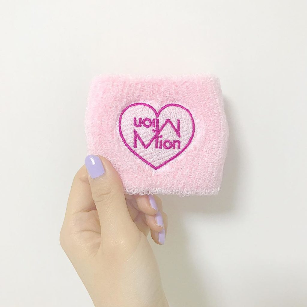 Wみおん Moe Zine