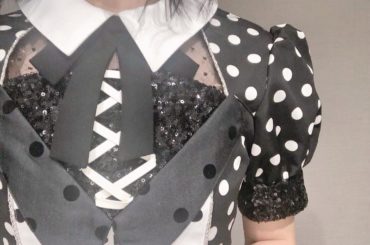 普段は先輩の衣装を着る方が多いけど
この衣装のタグは「まちゃりん」と書いて頂いて、すごく嬉しかったです
.
今の目標は
またAKB48シングルの選抜メンバーに...