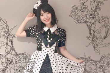 この衣装は
AKB48単独コンサート「ジャーバージャって何？」の選抜の衣装
初めてコンサートの選抜メンバーに選んで頂いて、あの時のドキドキまた覚えてます
* ...